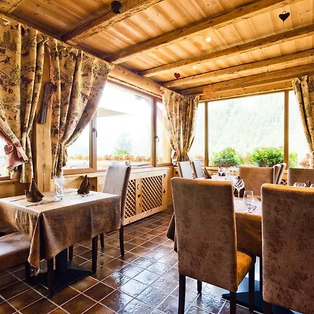 Hotell Le Tremplin Châtel